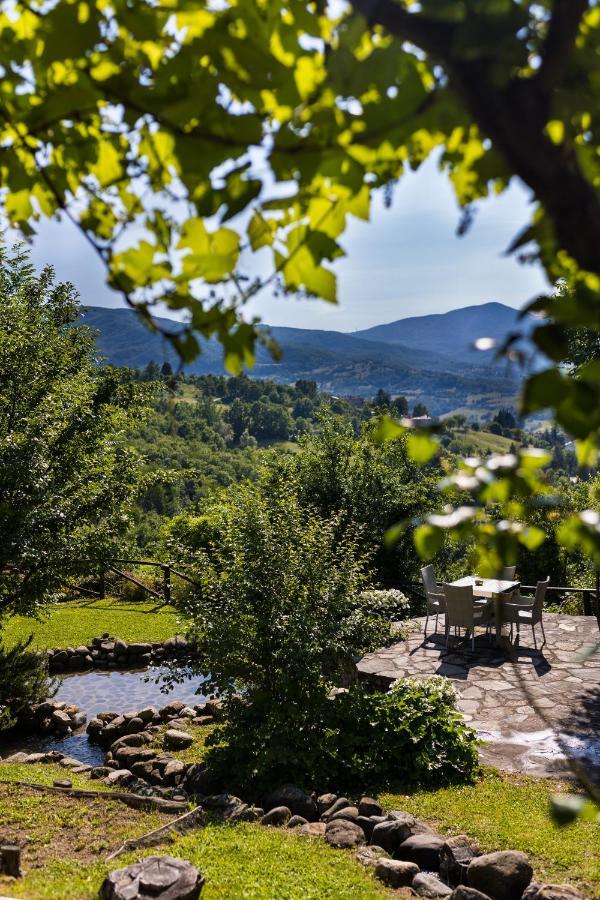 Borgo Casale Guest House Albareto  Exterior photo