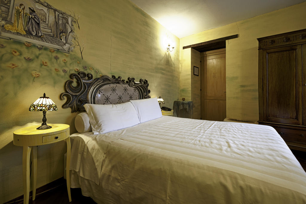 Borgo Casale Guest House Albareto  Room photo